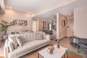 TV, offices - Flat in Regatta Ii with breakfast included 204 (Santo Domingo de Guzmán)