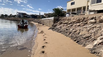 Vlak bij het strand