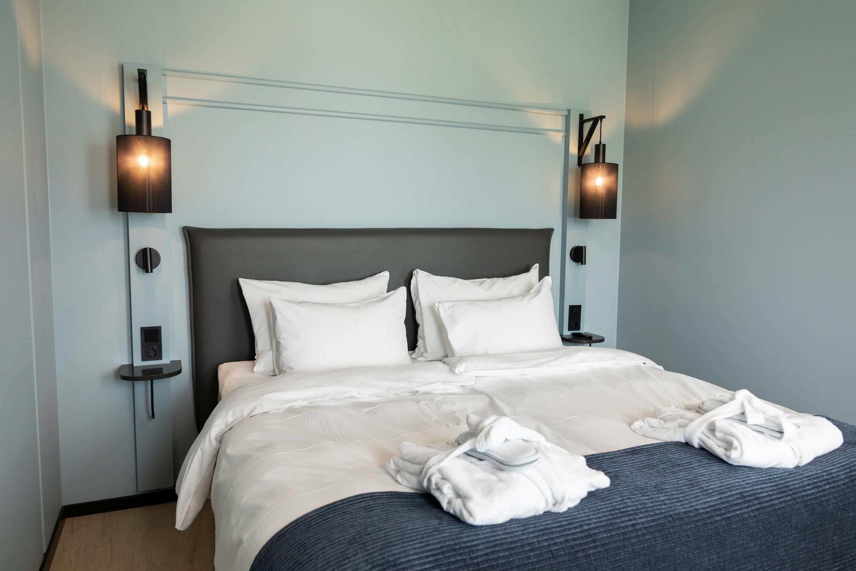 Suite, para no fumadores | Ropa de cama de alta calidad, edredón y camas con efecto memoria 