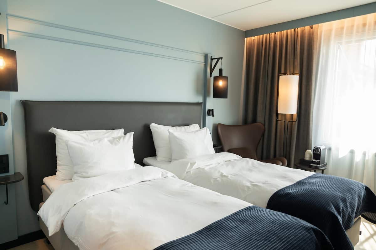 Standard Twin Room | Premium bedding, down comforters, memory foam beds, desk