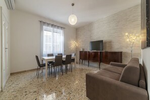 Living area - GuestHost - Vatican Museums & Cyprus MM Apartment x7 (Roma)
