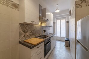 Private kitchen - GuestHost - Vatican Museums & Cyprus MM Apartment x7 (Roma)