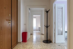 Interior - GuestHost - Vatican Museums & Cyprus MM Apartment x7 (Roma)