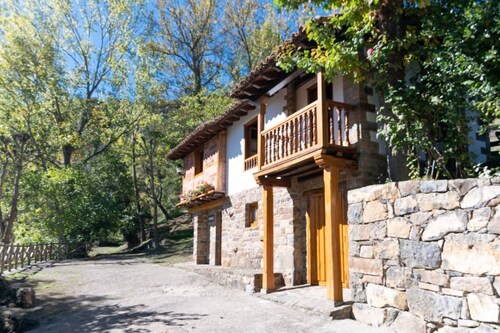 Fidalsa Mountain Views