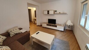 Uklassifisert bilde, 5 av 18, knapp
