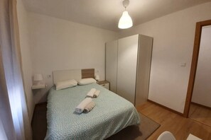 3 Schlafzimmer, Bügeleisen/Bügelbrett, kostenloses WLAN, Bettwäsche