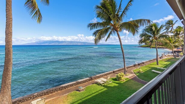Unclassified image, 1 of 60, button - Dream Vacation getaway, B205 paradise! (Lahaina)