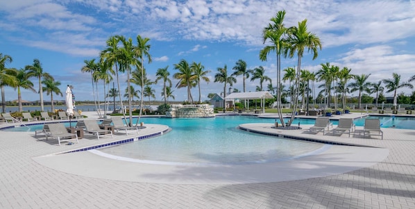 Pool - Wonderful Pet Friendly Villa in Amenities Filled Naples Reserve (Naples)