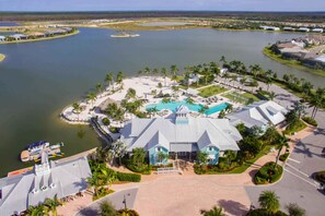 Exterior - Wonderful Pet Friendly Villa in Amenities Filled Naples Reserve (Naples)