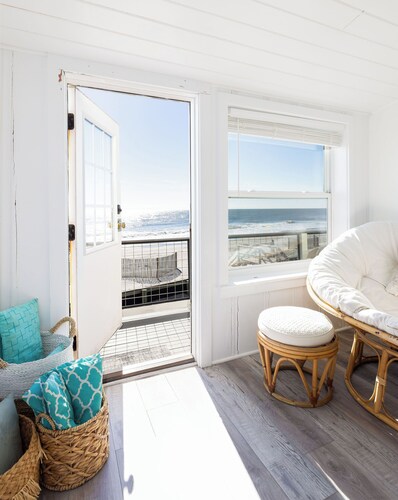 The Cottage @ Dolphin's Watch Down