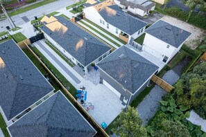 Aerial view - Pet Friendly Modern Zen Studio Retreat W/ Hot Tub! Home by RedAwning (Orlando)