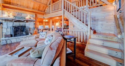 Mount Snow Cabin with Private Hot Tub by RedAwning