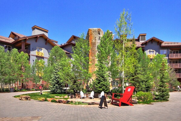 Condo, 1 Bedroom | Exterior