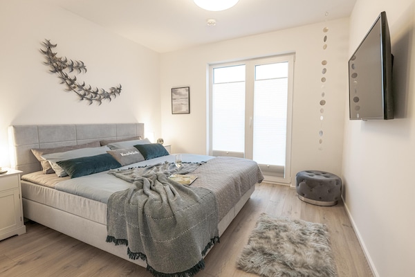 2 habitaciones, cuna de viaje, wifi gratis y ropa de cama