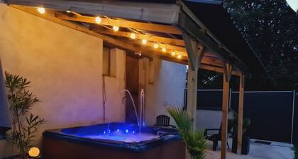 Superb apartment with jacuzzi