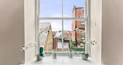 The Exquisite Gem of Whitby - Garden Terrace