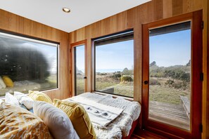 3 多间卧室、上网接入、床单