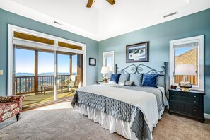 2 bedrooms, iron/ironing board, Internet, bed sheets