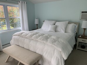 4 bedrooms, iron/ironing board, free WiFi, bed sheets - Direct Waterfront private house, NEW 40ft dock w/power, sleeps 8 in Wine Country (Waterloo)