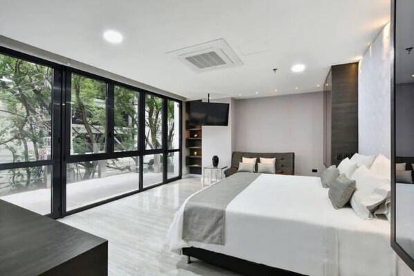 3 bedrooms, in-room safe, WiFi - Extraordinary 3 bedrooms, jacuzzi and balcony (Medellín)