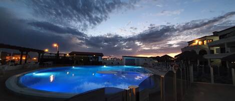 Außenpool, beheizter Pool