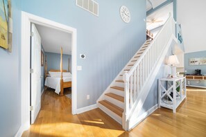 4 camere, una cassaforte in camera, ferro/asse da stiro, Wi-Fi gratuito