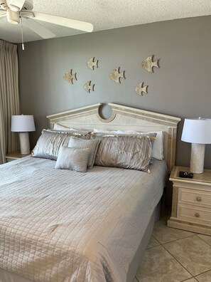 2 chambres, fer et planche à repasser, Wi-Fi, literie fournie