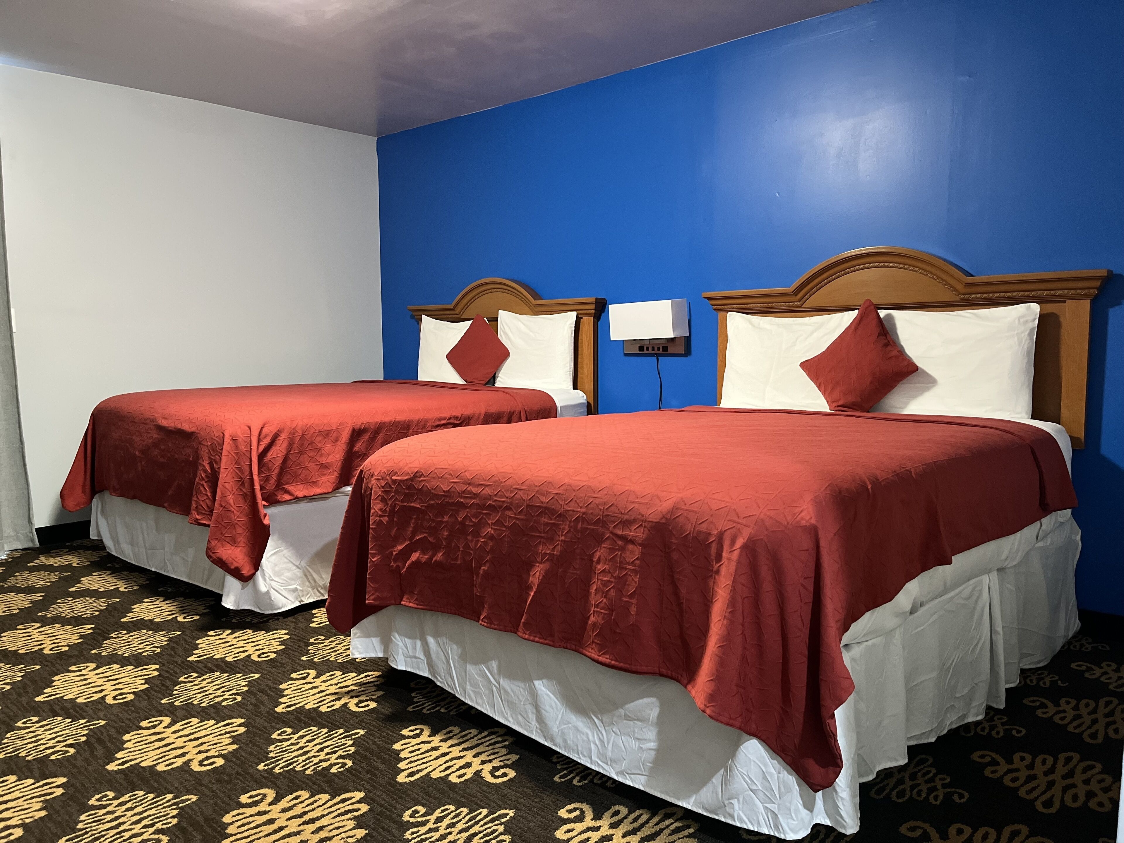 Quarto casal conforto de uso individual | Edredons de pluma, camas com colchões pillow-top