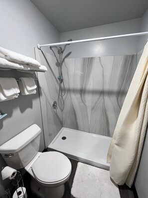Chambre Double Confort pour 1 personne | Salle de bain