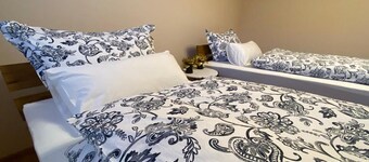 Beautiful 2 room apartment. Newly renovated, modern.