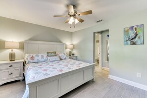 2 bedrooms, iron/ironing board, travel cot, free WiFi