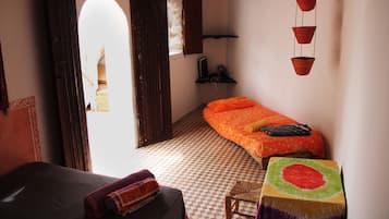 6 bedrooms, WiFi