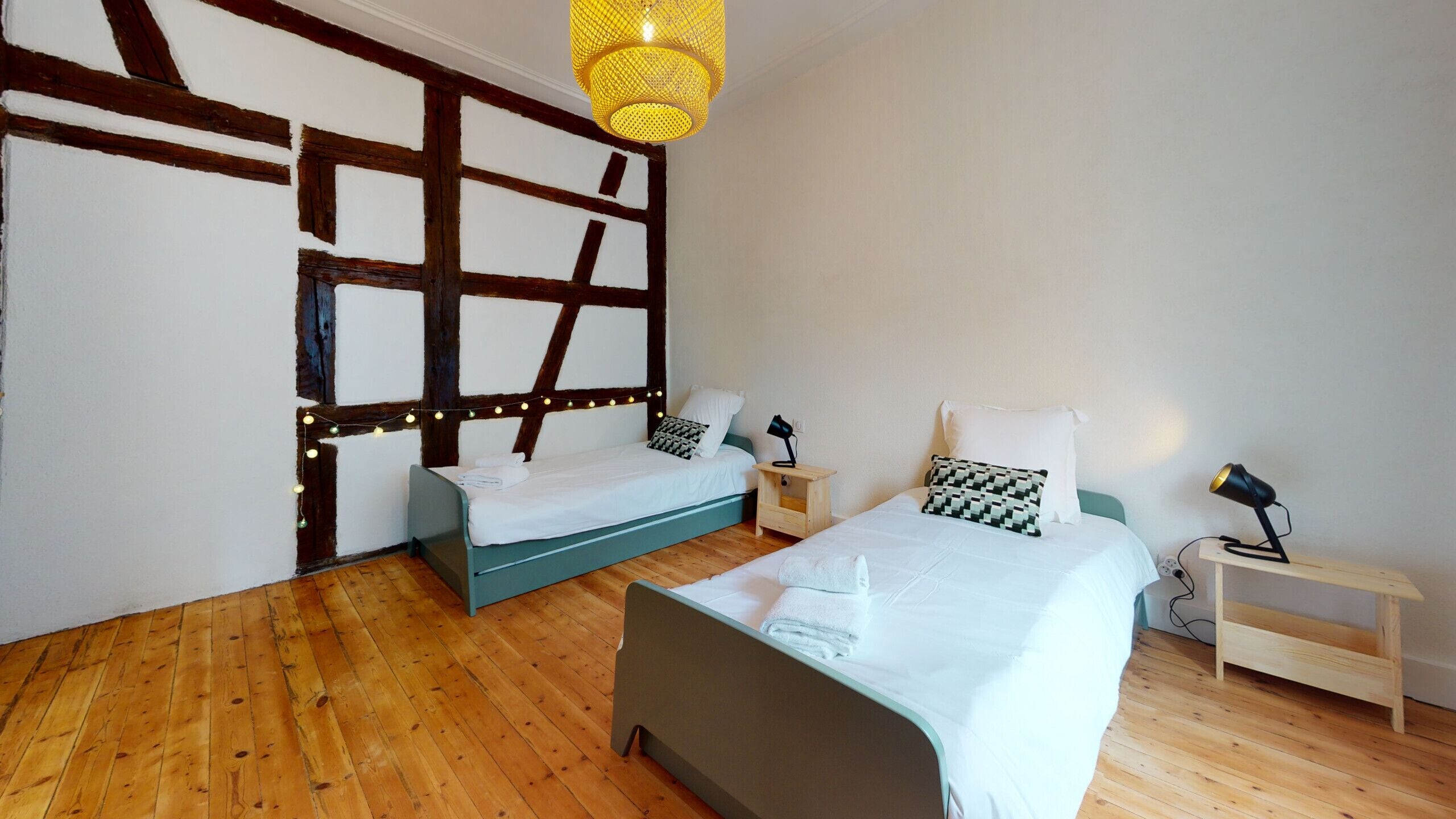 2 bedrooms, iron/ironing board, free WiFi, bed sheets