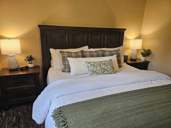 2 bedrooms, iron/ironing board, travel cot, WiFi