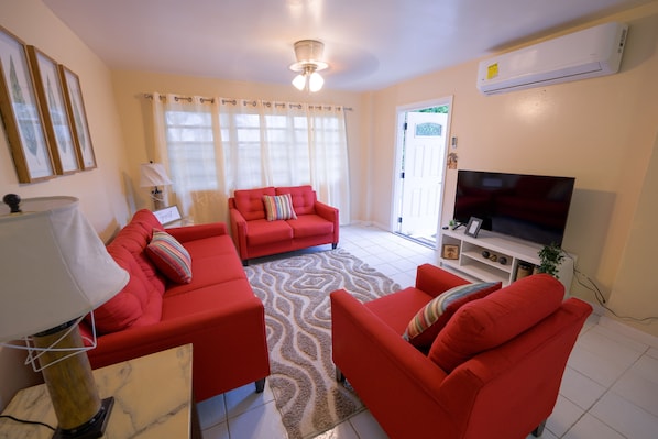 Smart TV - Peaceful Hideaway (Christiansted)