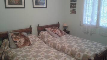 2 chambres, Wi-Fi gratuit, draps fournis