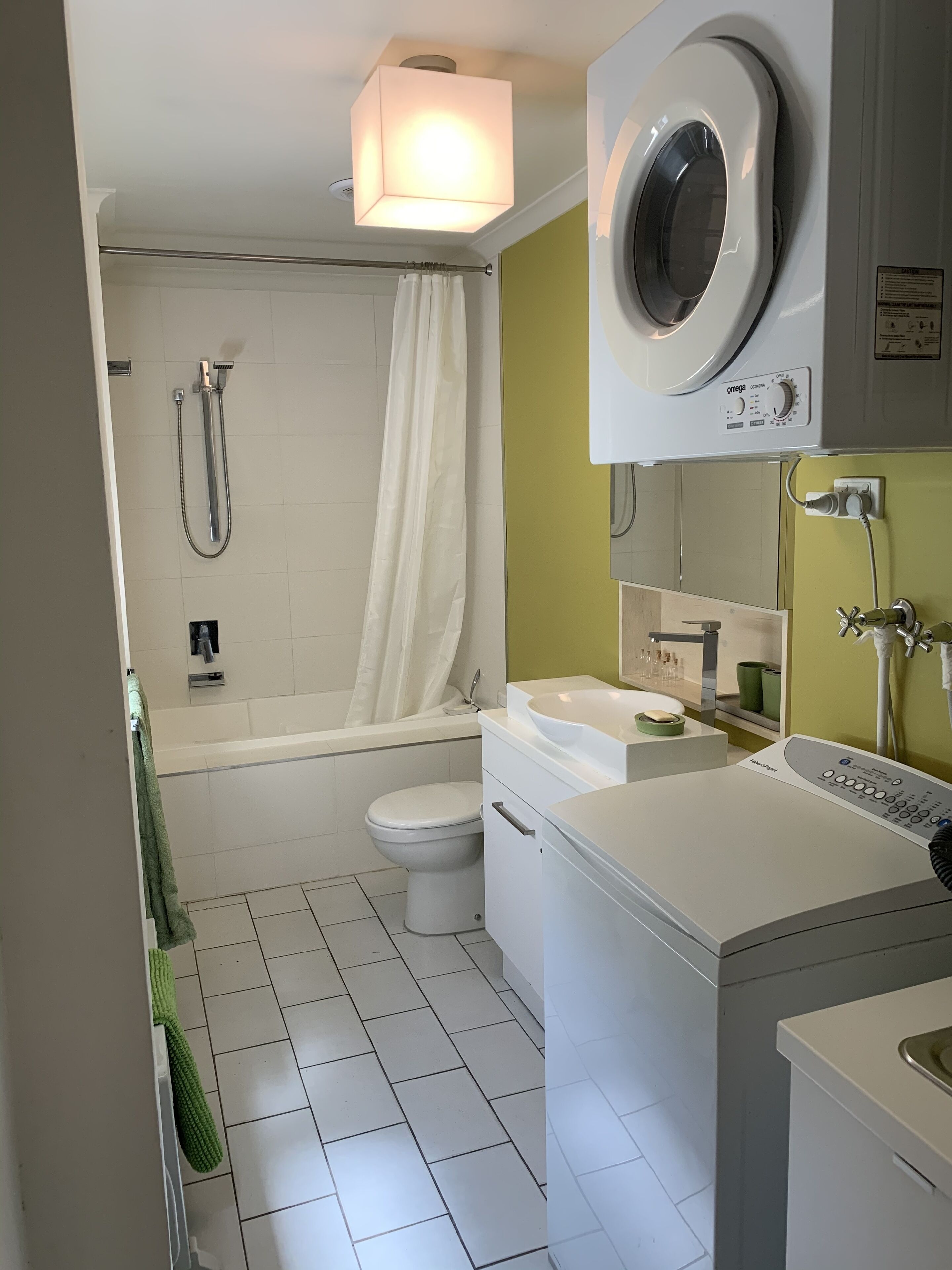 Vic Terrace — image 12