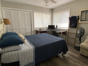 3 habitaciones, escritorio, wifi gratis y ropa de cama 