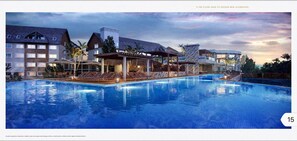 Piscina interna, piscina externa