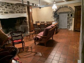 تناول الطعام