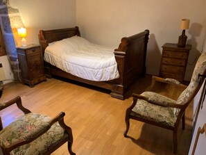4 bedrooms, WiFi