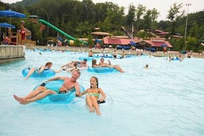 Innenpool, beheizter Pool