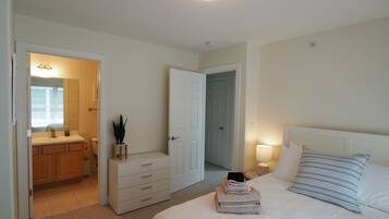 2 Schlafzimmer, Bügeleisen/Bügelbrett, Reisekinderbett, kostenloses WLAN