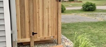 Historic Shoreline Home minutes to Stonington Village and Mystic!