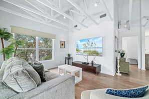 TV, DVD player, books, offices