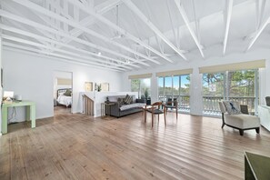 TV, DVD player, books, offices