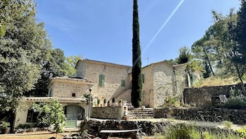Extérieur