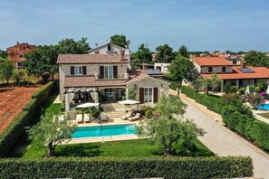 Exterior - Wellness villa for 6 persons near Poreč (Kaštelir-Labinci)