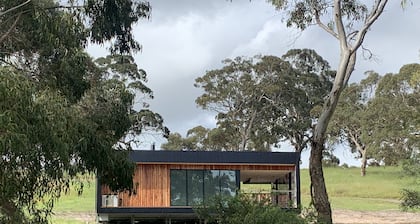 Ironbark Luxury Retreat at Softfoot Alpaca Farm in Victor Harbor