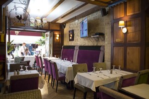 Restaurant - Hôtel du Mont Blanc (Paris)